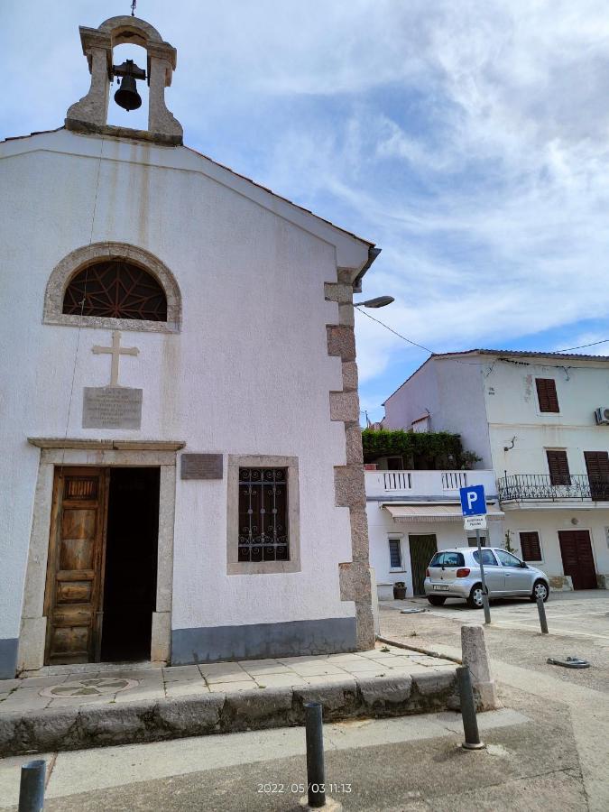 Studio Placa Punat Exterior photo
